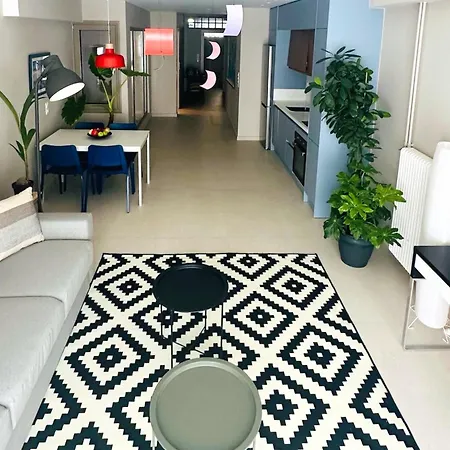 Apartment Renovated Center X3 Double Bed Flat *